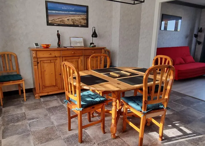 Gîte   Les Oyats   à 400 m de la plage